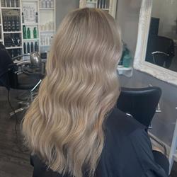 The Hair Lounge