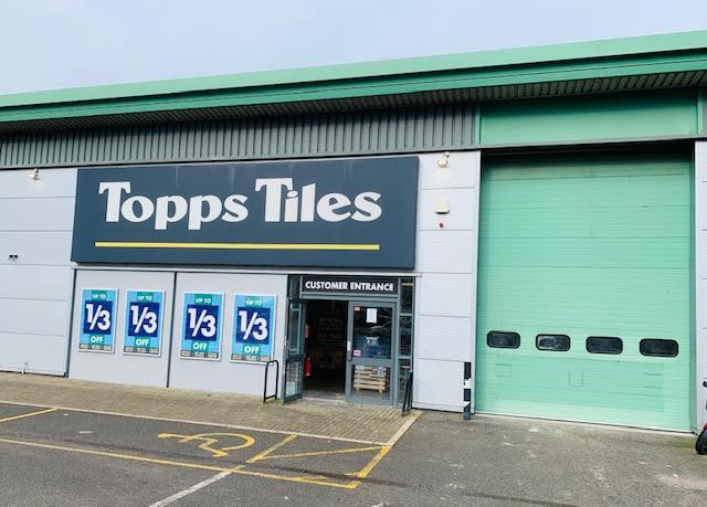 ▷ Topps Tiles Nuneaton