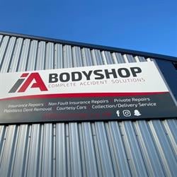 I A Body Shop