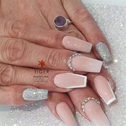 Tiger Lily Hair & Beauty Salon, Droylsden | AI Review Summary