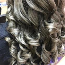 Saeta Hairdressing & Wigs @Musemcr