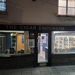 how much is a packet of tobacco How Many Cigarettes Are in a Pack?