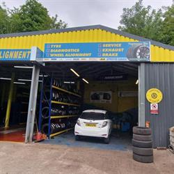 Contact Tyre And Service, Hunter wheel alignment, Air con re gas